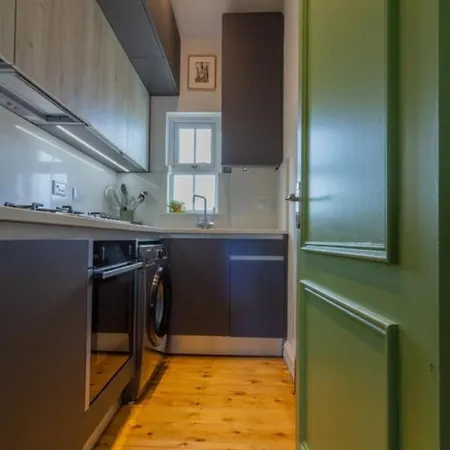 Guestready - Heritage Haven Near Fairview Park Апартаменты *